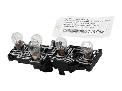 Lampeholder VW PASSAT B5.5 Variant (3B6) 1.9 TDI | BP38682090L10 - Image 4