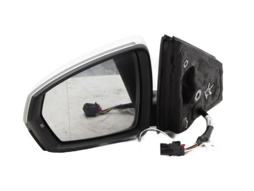 Retrovisore sinistro VW POLO VI (AW1, BZ1, AE1) 1.0 MPi (80 hp) 31173405