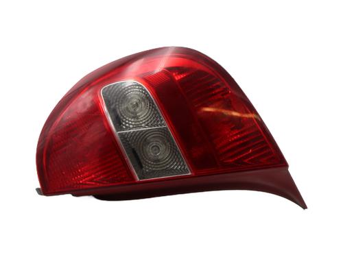 Right taillight CITROËN C5 I (DC_) 1.8 16V (DC6FZB, DC6FZE) 00006351N8
