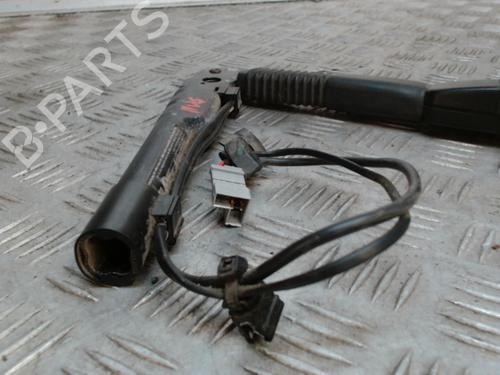 Sikkerhetsbelte-spenne BMW 1 (E81) 118 d (143 hp) 24276821