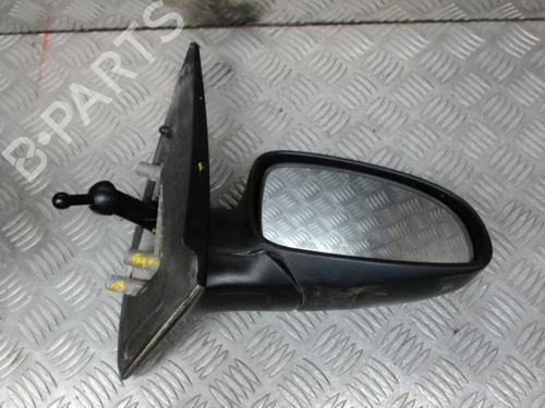 Used Right mirror CHEVROLET AVEO / KALOS Hatchback (T200) 1.2 (72 hp) 24268677