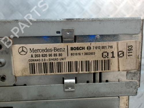 radio-mercedes-benz-c-class-t-model-s203-2001-2002-2003-2004-2005-2006-2007-24268203 main image