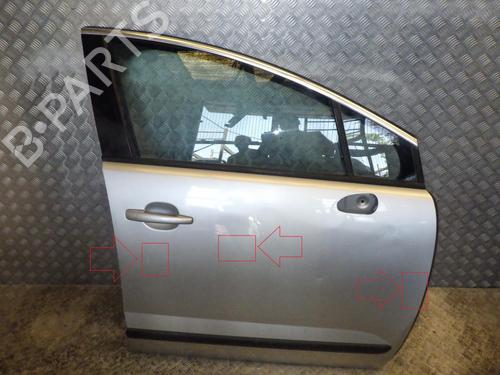 Used Right front door Right front door 24272367 24272367
