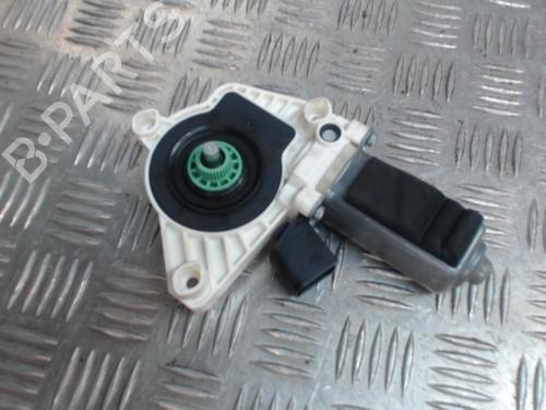 Used Left front window motor MERCEDES-BENZ CLA Coupe (C117) CLA 250 4-matic (117.346) (211 hp) 24267069