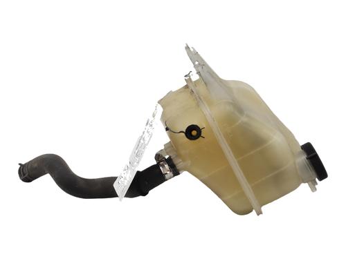 expansion-tank-toyota-rav-4-ii-_a2_-2000-2001-2002-2003-2004-2005-37248514 main image