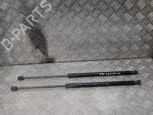 Used Tailgate lift support PEUGEOT 5008 (0U_, 0E_) 1.6 HDi (112 hp) 24276520