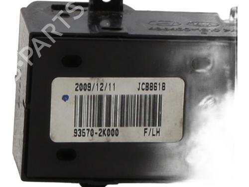Left front window switch KIA SOUL I (AM) 1.6 CRDi 128 | BP29613999I27 