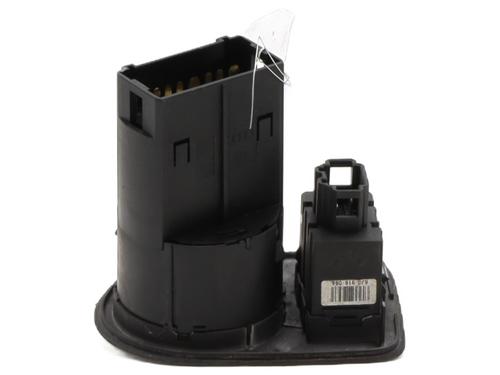 Headlight switch SEAT IBIZA IV (6J5, 6P1) 1.2 TDI | BP31043630I24