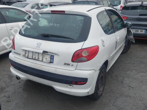Right mirror PEUGEOT 206+ (2L_, 2M_) 1.4 HDi eco 70 | BP24267980C27 