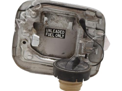 Fuel flap TOYOTA RAV 4 II (_A2_) 2.0 4WD (ACA21, ACA20) | BP31654920C131 