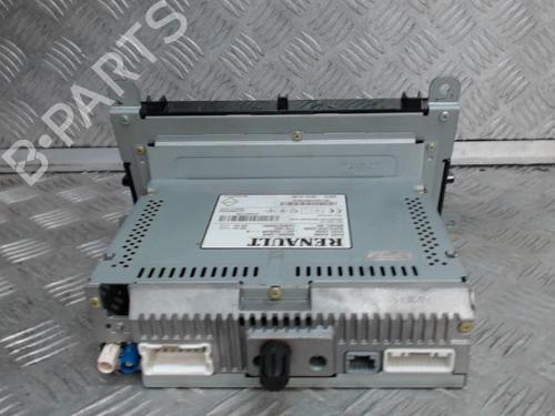 Used Radio Radio RENAULT CLIO IV (BH_) 1.5 dCi 90 (90 hp) 24279385 24279385