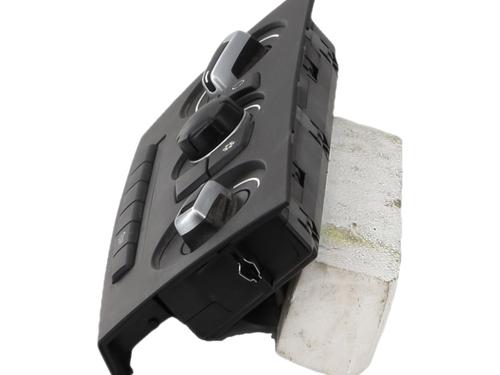 climate-control-bmw-3-e90-2004-2005-2006-2007-2008-2009-2010-2011-2012-39896272 main image