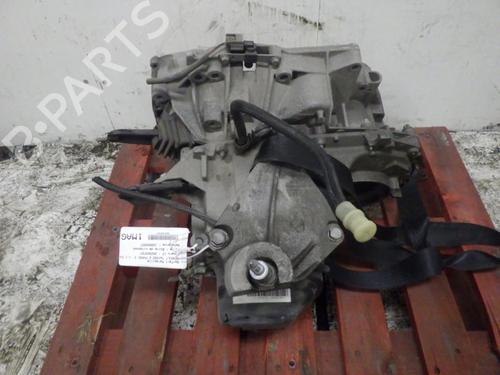 Used Gearbox Gearbox RENAULT TWINGO II (CN0_) 1.2 16V (CN04, CN0B) (75 hp) 31998869 31998869