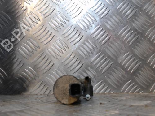 Used Washer pump Washer pump RENAULT CLIO II (BB_, CB_) 1.2 (BB0A, BB0F, BB10, BB1K, BB28, BB2D, BB2H, CB0A,... (58 hp) 24280388 24280388