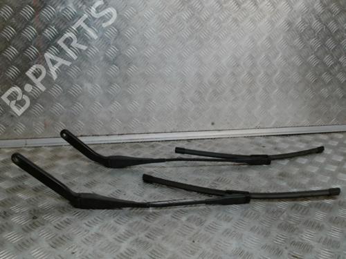 Front windshield wiper arm BMW 1 (E81) 118 d | BP24268369C143 - Image 3