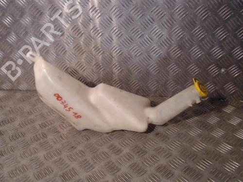 Used Windscreen washer tank OPEL ZAFIRA A MPV (T98) 2.2 DTI 16V (F75) (125 hp) 24270031