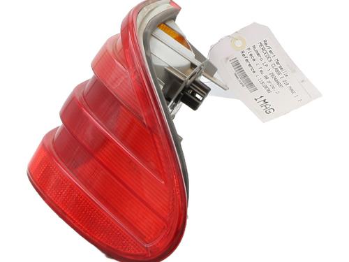 Used Right taillight Right taillight MERCEDES-BENZ E-CLASS (W210) E 290 Turbo-D (210.017) (129 hp) 31629934 31629934