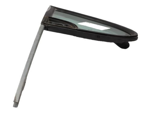 front-right-quarter-glass-peugeot-307-3ac-2000-2001-2002-2003-2004-2005-2006-2007-2008-2009-2010-2011-2012-37248417 main image