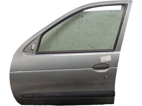 Used Right front door Right front door 38228364 38228364
