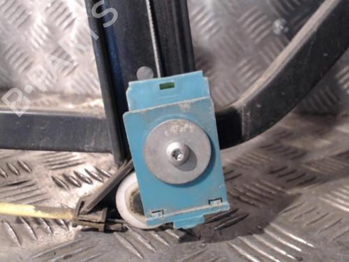 Used Front right window mechanism Front right window mechanism AUDI A2 (8Z0) 1.4 (75 hp) 24284238 24284238