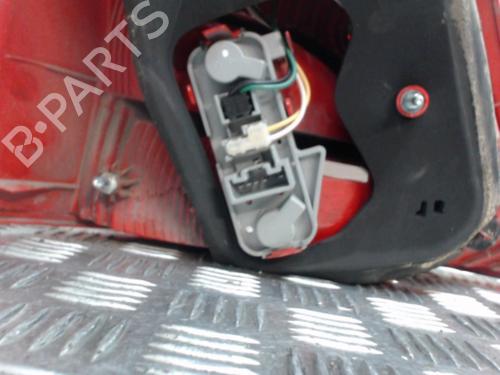 Højre baglygte FORD FIESTA VI (CB1, CCN) 1.4 TDCi (70 hp) 24277701