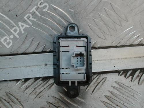 Used Switch Switch RENAULT MEGANE III Hatchback (BZ0/1_, B3_) 1.9 dCi (BZ0N, BZ0J) (131 hp) 24267975 24267975