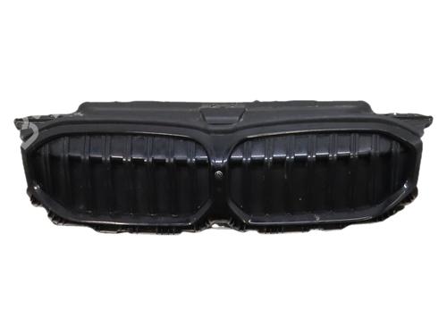 Used Grille Grille 39090671 39090671