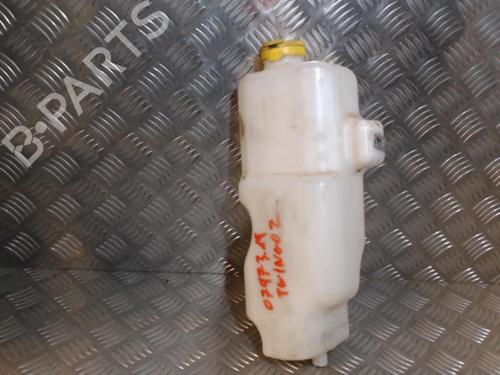 Used Windscreen washer tank RENAULT TWINGO III (BCM_, BCA_) 1.0 SCe 70 (71 hp) 24281230