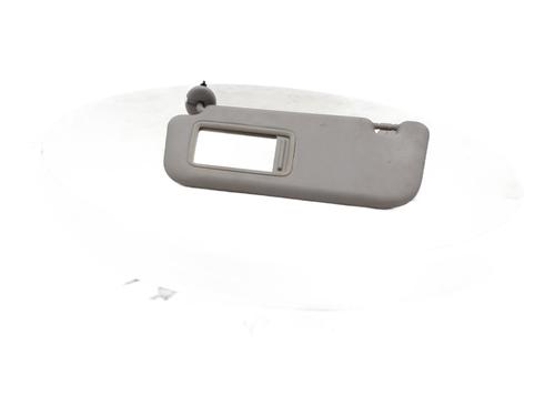 Used Left sun visor TOYOTA YARIS (_P9_) 1.4 D-4D (NLP90_, NLP90R) (90 hp) 31715066