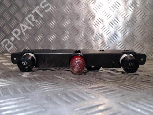 Bouton de warning FIAT 500 (312_) 1.2 (312AXA1A) (69 hp) 24278642