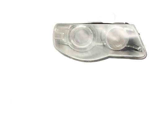 Used Right headlight VW TOUAREG (7LA, 7L6, 7L7) 3.0 V6 TDI (225 hp) 30967736