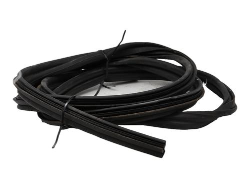 rubber-door-seal-renault-megane-i-ba01_-1995-1996-1997-1998-1999-2000-2001-2002-2003-2004-37868331 main image