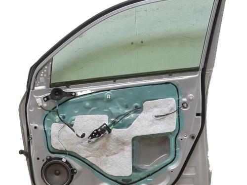 Used Right front door Right front door TOYOTA RAV 4 III (_A3_) 2.2 D 4WD (ALA30_, ALA30R) (177 hp) 33960777 33960777