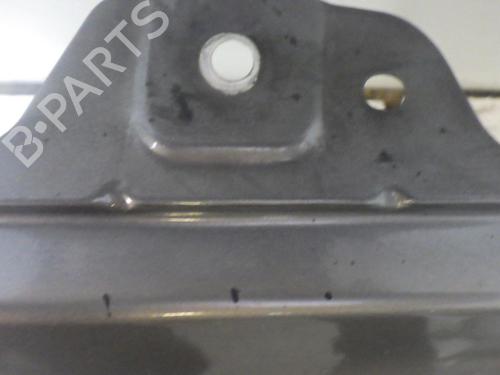 Used Right front fenders SUZUKI GRAND VITARA II (JT, TE, TD) 1.9 DDiS All-wheel Drive (JT419, TD44, JB419WD, JB419XD,... (129 hp) 30905596