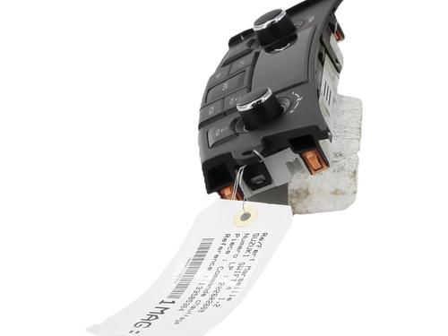 Used Climate control Climate control 39568216 39568216
