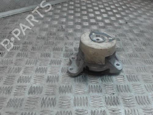 Used Engine mount Engine mount MERCEDES-BENZ GLC (X253) 300 de 4-matic (253.911) (306 hp) 24271509 24271509