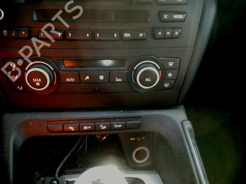 Used Climate control BMW X1 (E84) xDrive 20 d (177 hp) 28611657
