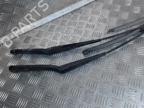 Front windshield wiper arm BMW X3 (E83) xDrive 20 d | BP24267376C143 