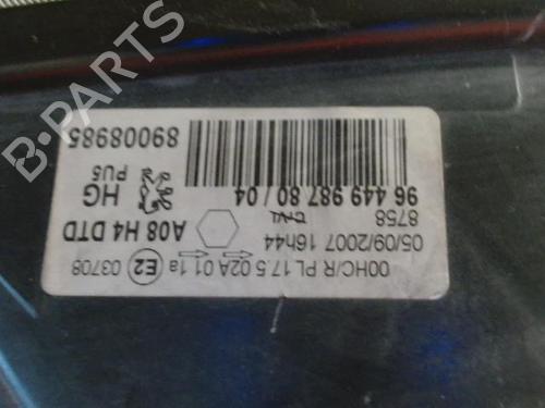 Right headlight PEUGEOT 1007 (KM_) 1.4 HDi | BP24271318C29