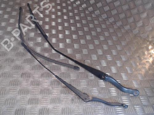 Used Front windshield wiper arm Front windshield wiper arm OPEL CORSA D (S07) 1.7 CDTI (L08, L68) (130 hp) 24284648 24284648