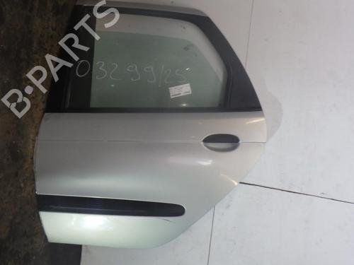 Porta posteriore sinistra RENAULT SCÉNIC I MPV (JA0/1_, FA0_) 1.6 (JA00, JA16, JA15, JA19, JA1V, JA2B, JA2C, JA0B,... (107 hp) 30572586