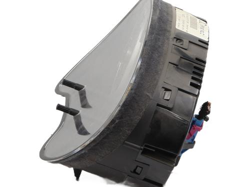 Used Instrument cluster Instrument cluster AUDI A3 Sportback (8PA) 1.6 TDI (105 hp) 35925735 35925735