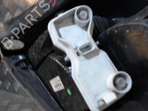 Used Left taillight RENAULT MEGANE II (BM0/1_, CM0/1_) 1.9 dCi (BM0G, CM0G) (120 hp) 24266986