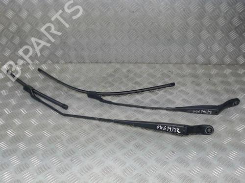 Used Front windshield wiper arm CITROËN C3 / C3 ORIGIN III (SX) 1.6 BlueHDi 75 (75 hp) 24275803