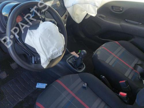 Right front window switch PEUGEOT 108 1.0 VTi | BP24282252I26 - Image 7