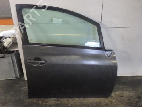 Used Right front door TOYOTA AURIS (_E15_) 2.0 D-4D (ADE150_, ADE150R) (126 hp) 30572600
