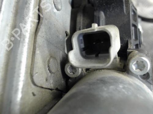 Raammechaniek rechts voor PEUGEOT 206+ (2L_, 2M_) 1.4 HDi eco 70 (68 hp) 24273555