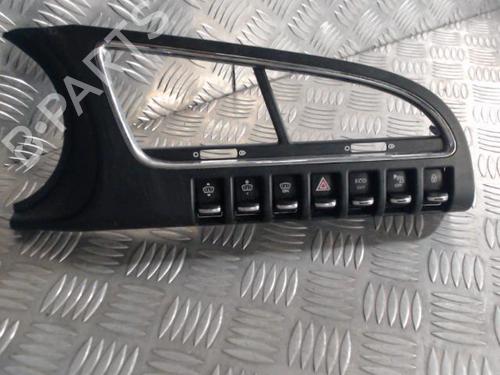 Used Switch PEUGEOT 3008 I MPV (0U_) 2.0 HDi Hybrid4 (0URHCA) (200 hp) 24271891