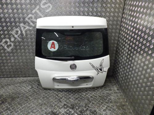 Used Tailgate FIAT 500 (312_) 1.3 D Multijet (312AXE1A) (95 hp) 24264902