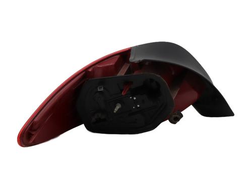 Right taillight PEUGEOT 206 Hatchback (2A/C) 1.4 i | BP29402467C35 